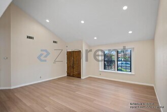 382 Chad Dr in Milpitas, CA - Building Photo - Building Photo