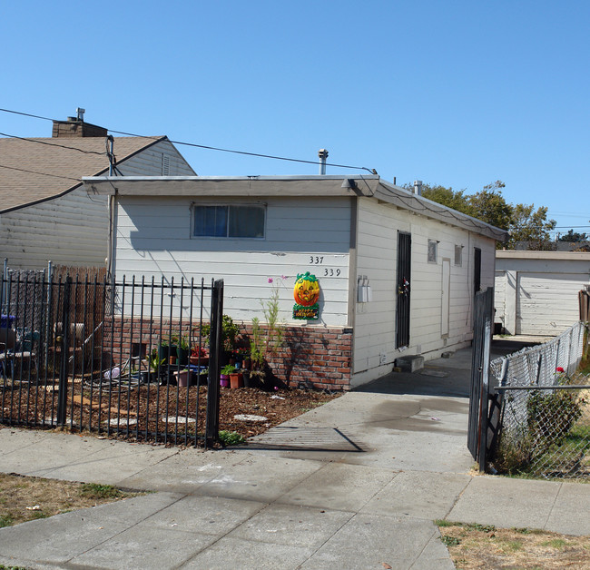 337-339 S 15th St in Richmond, CA - Building Photo - Building Photo