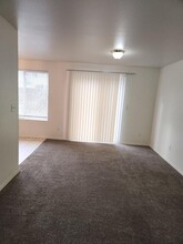 4850 48th Loop in Sweet Home, OR - Building Photo - Building Photo