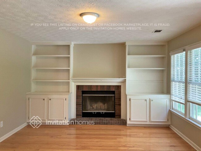 3995 Ivy Run Cir in Duluth, GA - Foto de edificio - Building Photo