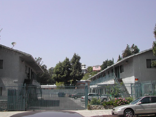 5913-5919 Benner St in Los Angeles, CA - Building Photo - Building Photo