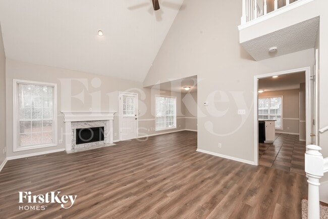 412 Nicole Ct in Winder, GA - Foto de edificio - Building Photo