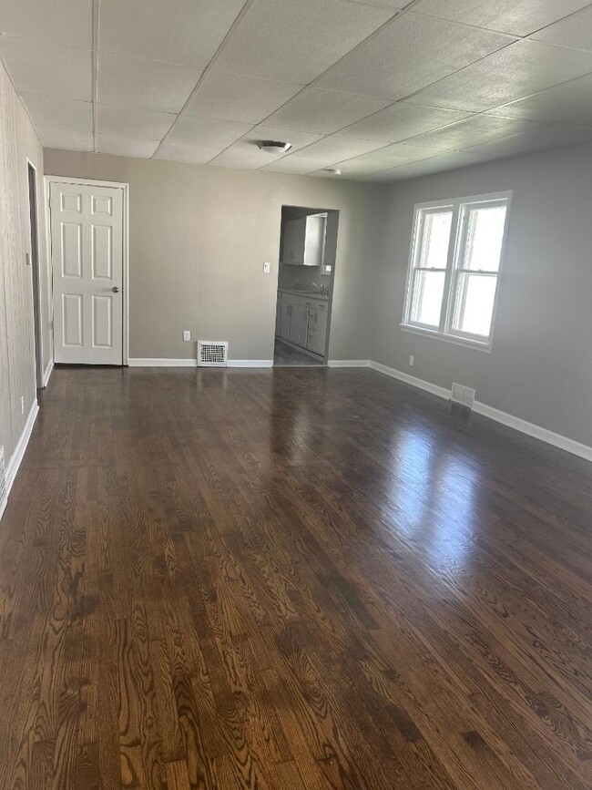 property at 1714 3rd Ave