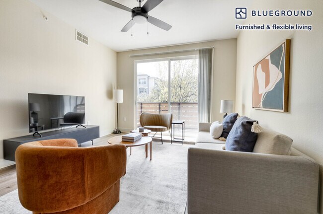 3100 Esperanza Crossing, Unit FL2-ID174 in Austin, TX - Building Photo - Building Photo