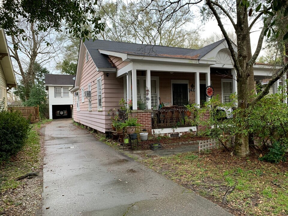 1412 Old Shell Rd in Mobile, AL - Building Photo