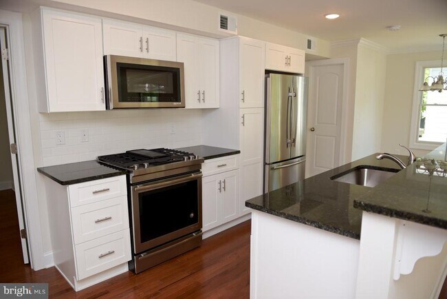 205 Nassau St in Princeton, NJ - Building Photo - Building Photo