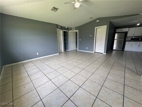 4541 21st St SW in Lehigh Acres, FL - Building Photo - Building Photo