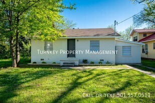 4912 School St in North Little Rock, AR - Building Photo