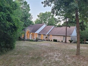 2626 Blue Lake Dr in Magnolia, TX - Building Photo - Building Photo