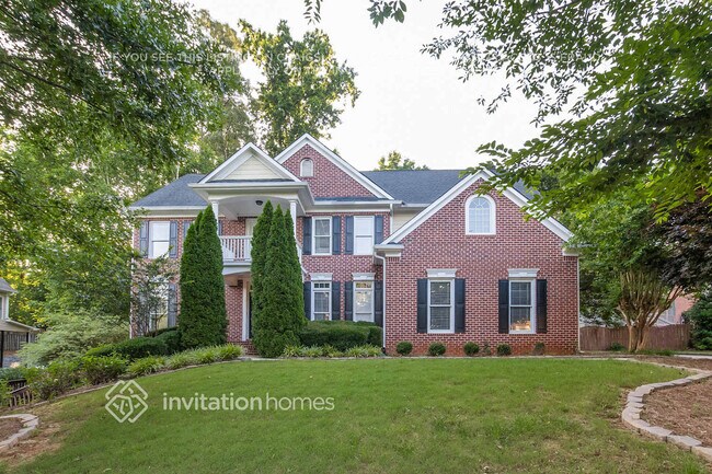 property at 5940 Worthington Ct