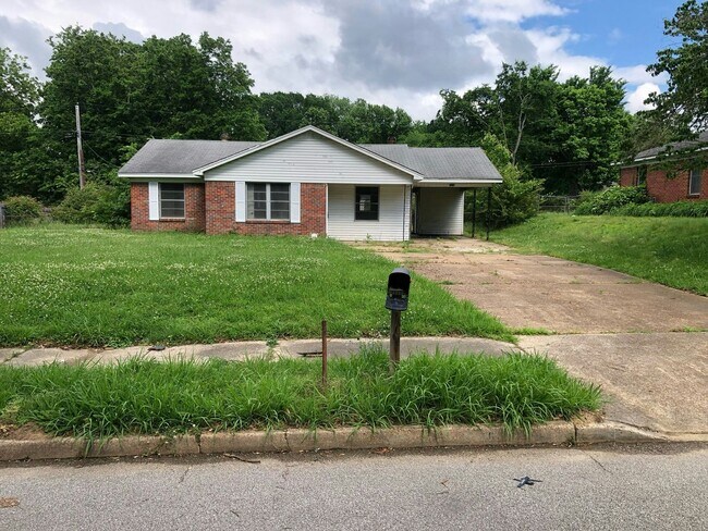 property at 3476 Obion Dr