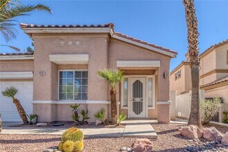 10132 Crest Brook Pl in Las Vegas, NV - Building Photo - Building Photo