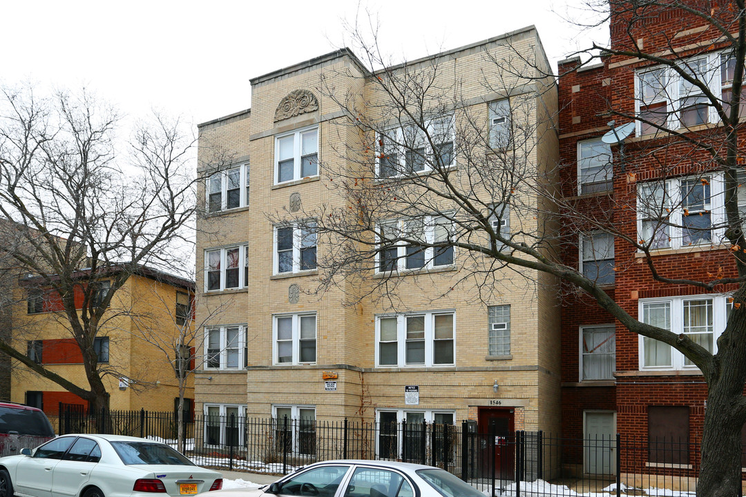 1546 W JONQUIL Ter in Chicago, IL - Building Photo