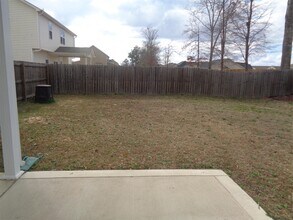 5407 Nessee St in Fayetteville, NC - Building Photo - Building Photo