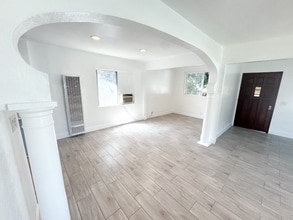 718 S Oakford Dr in East Los Angeles, CA - Building Photo - Building Photo