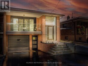 62 Davelayne Rd in Toronto, ON - Building Photo - Building Photo