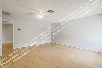 195 N Cottonwood St in Chandler, AZ - Foto de edificio - Building Photo