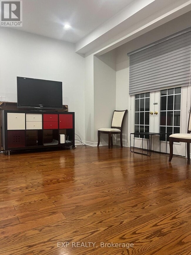 property at 13 Crispin Ct