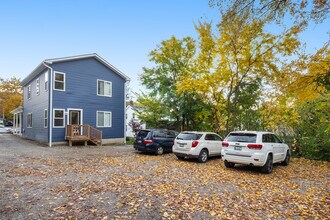 532 S 5th Ave in Ann Arbor, MI - Foto de edificio - Building Photo