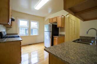 407 Roosevelt Ave in Syracuse, NY - Building Photo - Building Photo