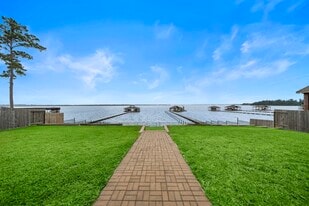 8530 San Juanico St in Houston, TX - Building Photo