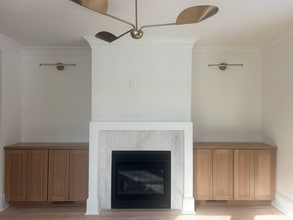 1028 E Meadow Pl in Whitefish Bay, WI - Foto de edificio - Building Photo