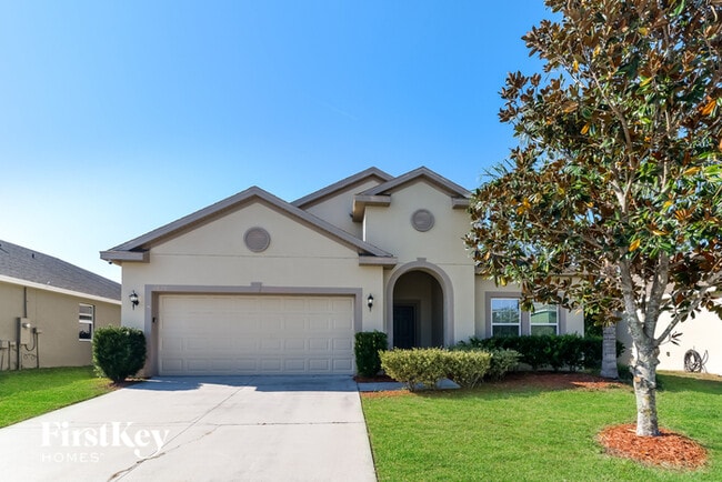 property at 2626 Limerick Cir