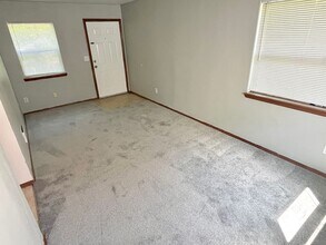 1844 SW Evans St in Portland, OR - Building Photo - Building Photo