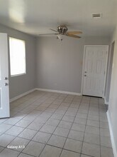 8020 Haney Dr, Unit Demetria in New Orleans, LA - Foto de edificio - Building Photo