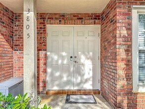 3805 NW 121st Ave in Sunrise, FL - Building Photo - Building Photo