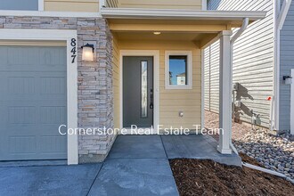847 Endeavor Wy in Colorado Springs, CO - Building Photo - Building Photo