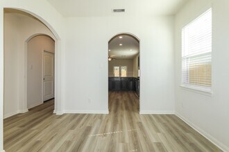 26877 Steinbeck Dr in Magnolia, TX - Building Photo - Building Photo