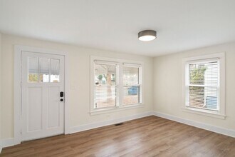 314 S Benjamine St in Durham, NC - Building Photo - Building Photo
