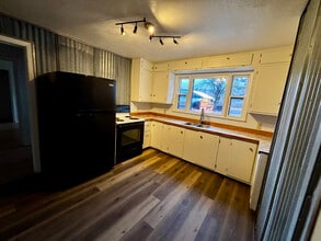 34168 U.S. Hwy 2 W in Libby, MT - Building Photo - Building Photo