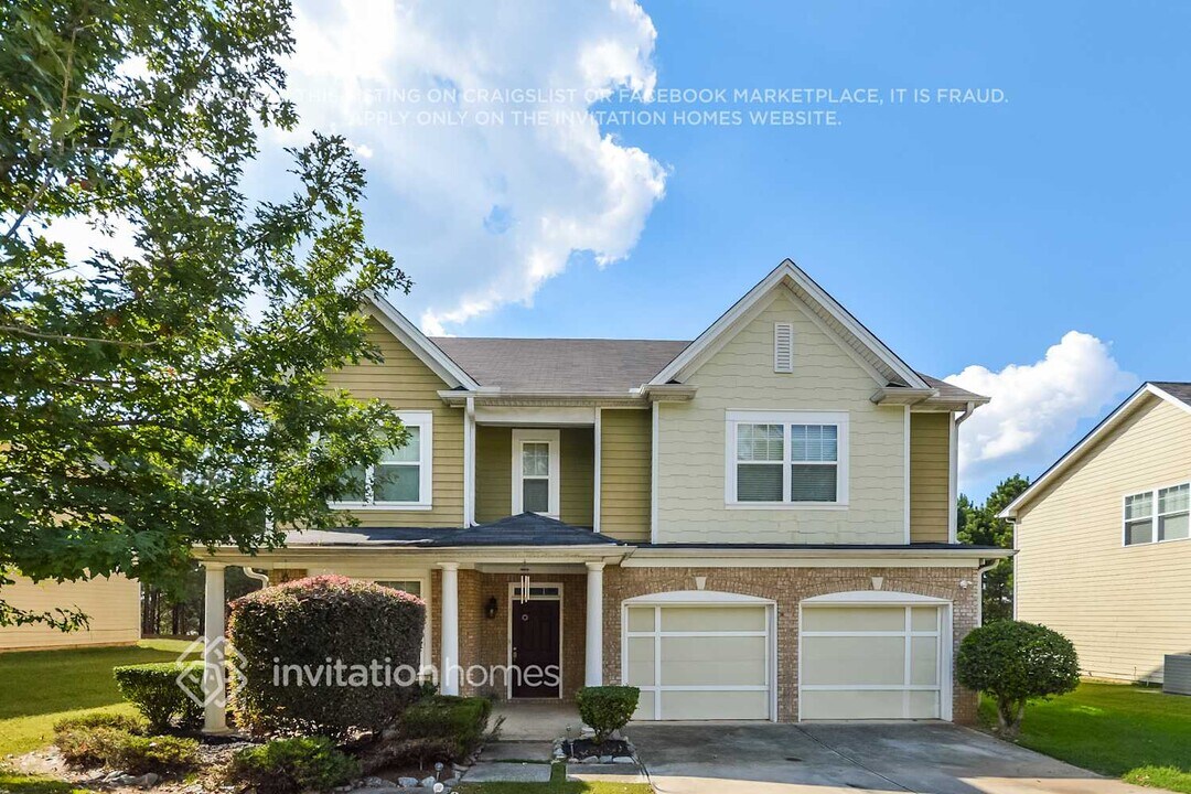 4345 Savannah Dr in College Park, GA - Building Photo