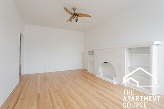 2540 N Lawndale Ave in Chicago, IL - Foto de edificio - Building Photo
