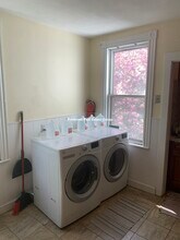 234 Cypress St, Unit 2 in Brookline, MA - Building Photo - Building Photo