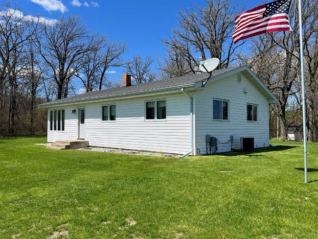 28112 350th Ave SE in Trail, MN - Building Photo - Building Photo