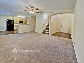 9211 Shaded Pines Dr, Unit 1006 in Humble, TX - Foto de edificio - Building Photo