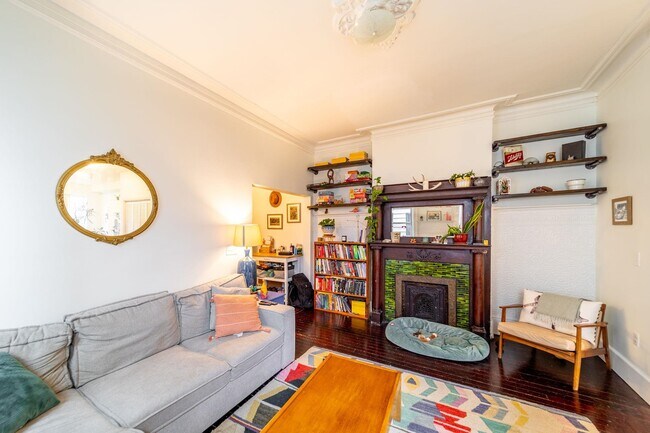 935 Summit Ave in Jersey City, NJ - Building Photo - Building Photo