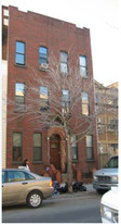 137 Bleecker St in Brooklyn, NY - Building Photo