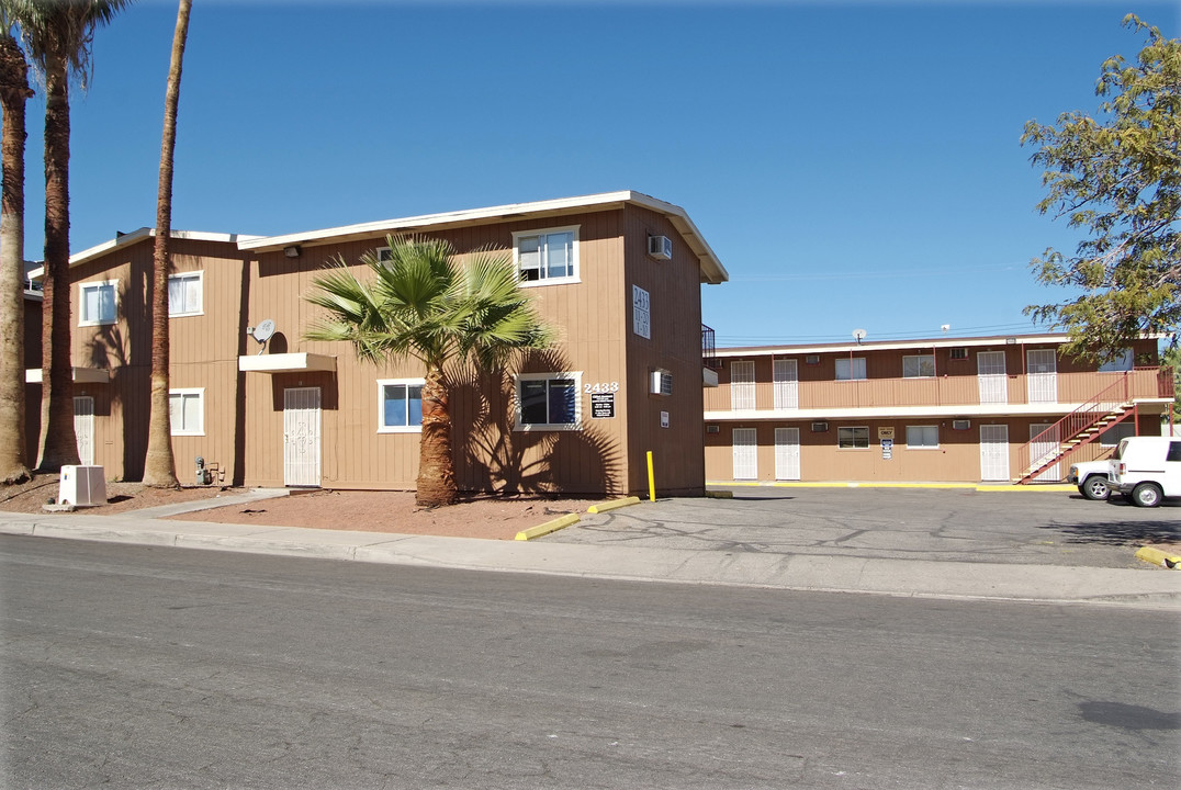 AVE 24 Apartments in Las Vegas, NV - Building Photo