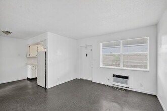 1406 Barton Rd in Lake Worth Beach, FL - Building Photo - Building Photo