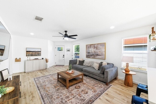 property at 5905 Los Dios Pl