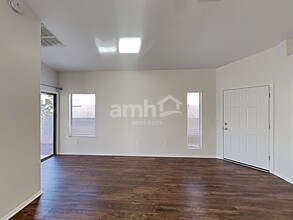 337 E Camino Limon Verde in Sahuarita, AZ - Building Photo - Building Photo
