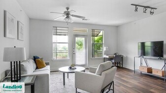 7373 Valley View Ln in Dallas, TX - Building Photo