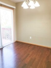 5657 Sugarberry Dr SE in Kentwood, MI - Foto de edificio - Building Photo