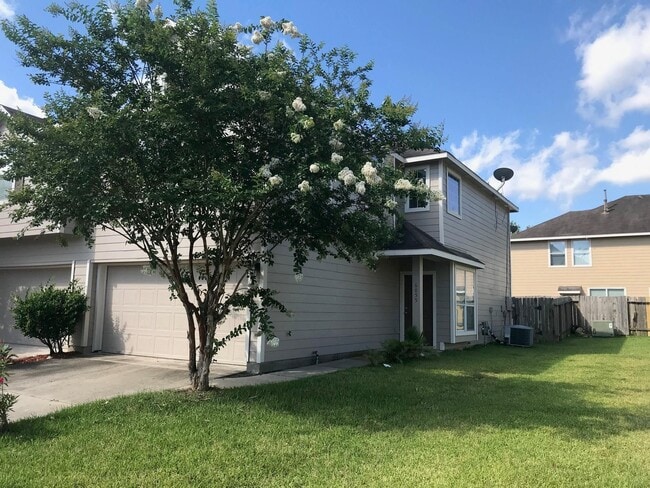 6055 Yorkglen Manor Ln