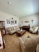 5124 Whispering Leaf Trail in Valrico, FL - Building Photo - Building Photo