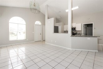 4031 Claremont Dr in New Port Richey, FL - Building Photo - Building Photo